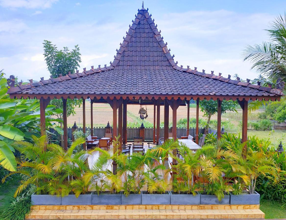 The Amrta Borobudur Muntilan Екстер'єр фото